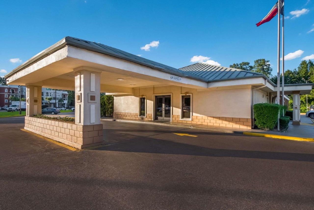 Quality Inn & Suites Lufkin Exterior photo