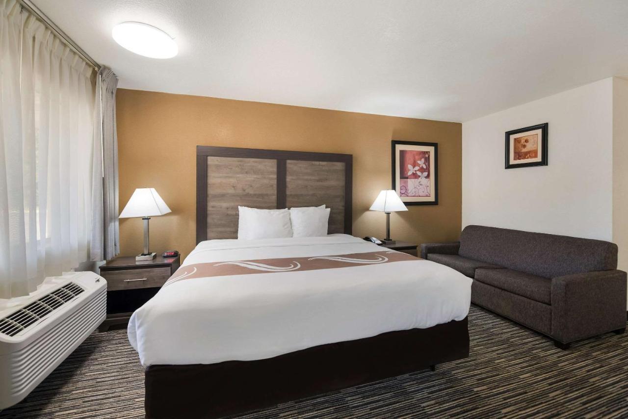 Quality Inn & Suites Lufkin Exterior photo